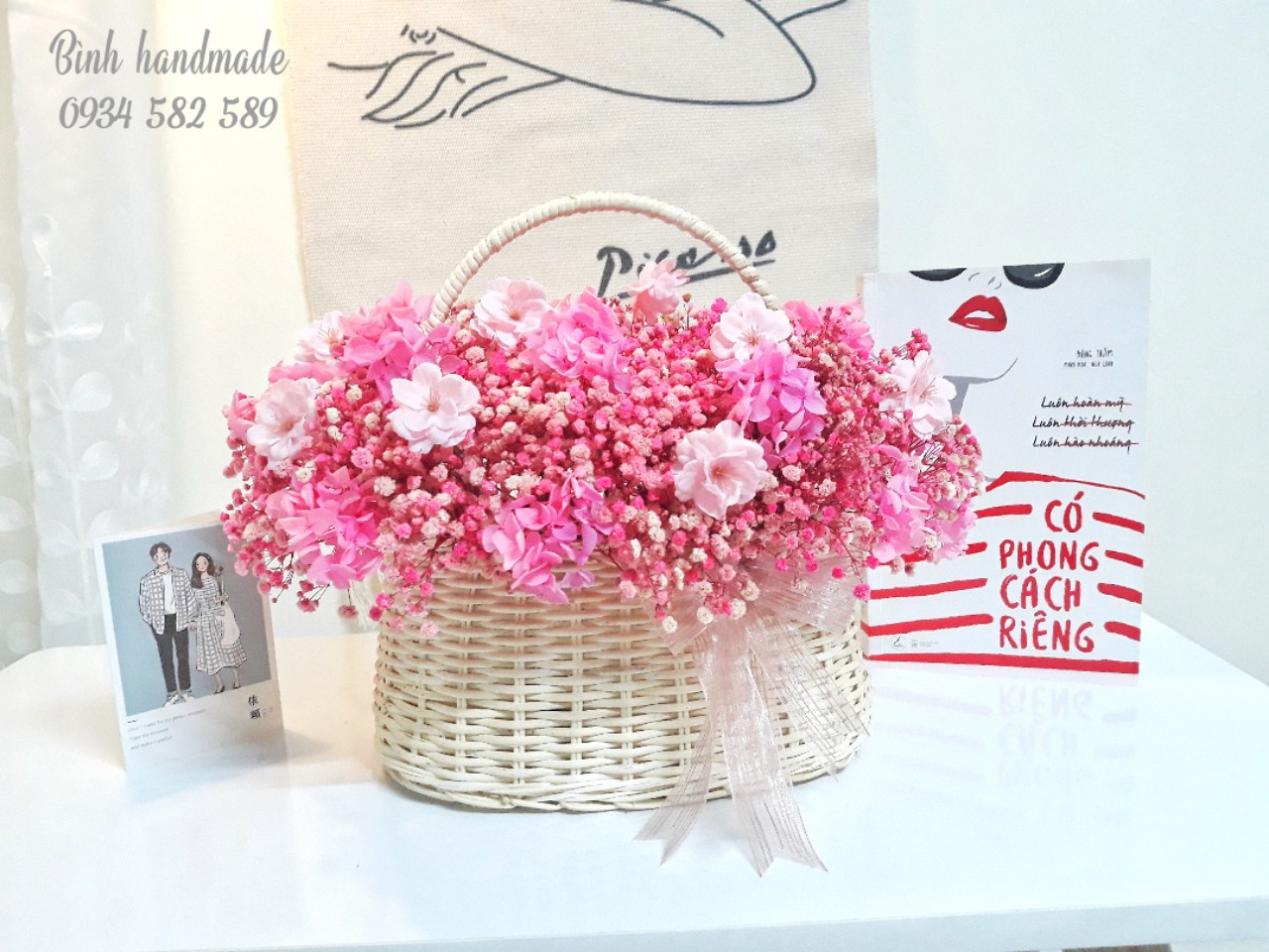 Giỏ hoa khô màu hồng – Hoa Sáp Hải Phòng
