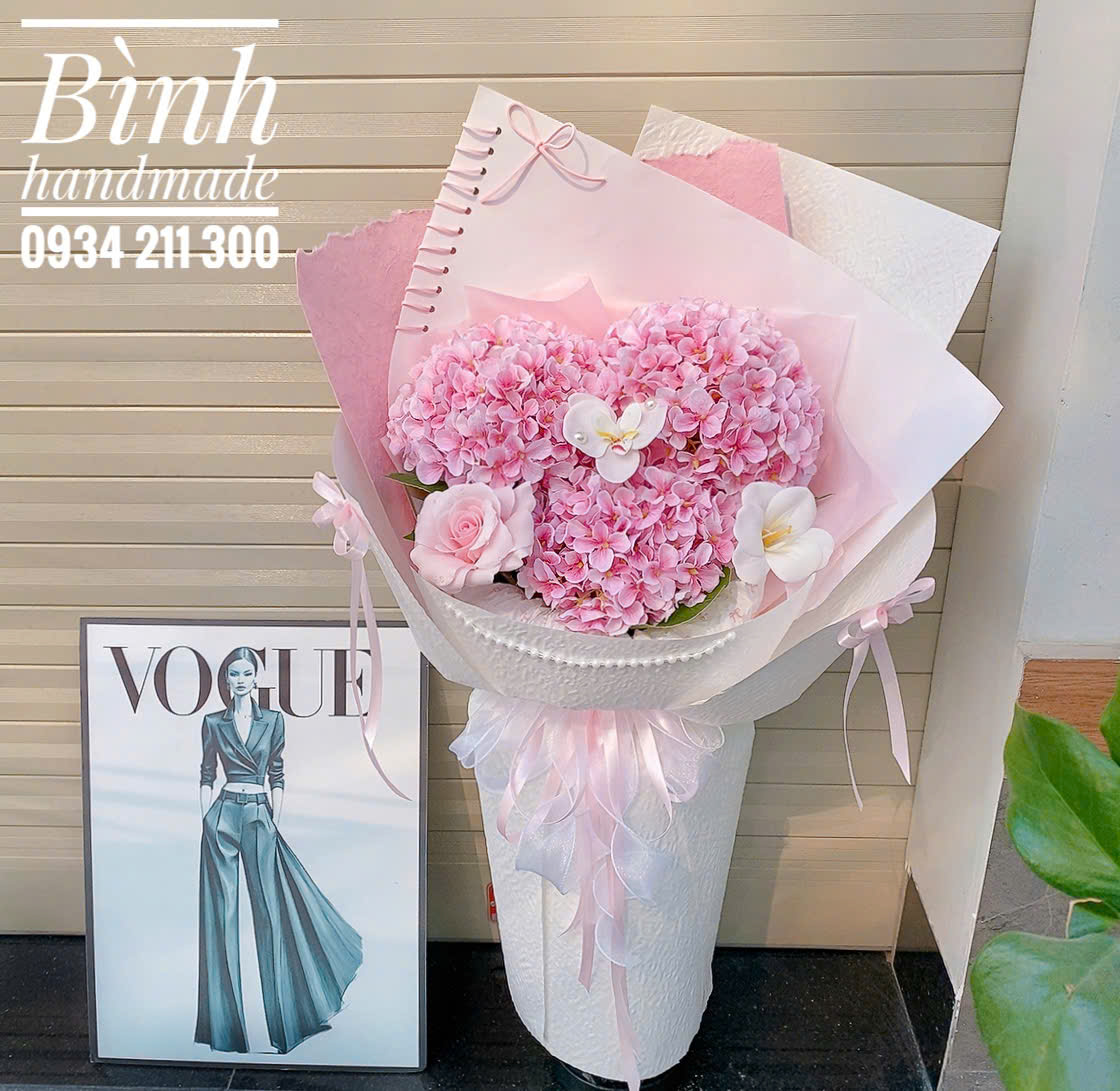 bo-hoa-cam-tu-cau (1)